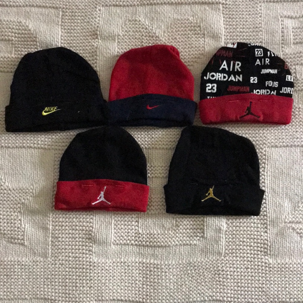 6 Nike/Jordan newborn hats